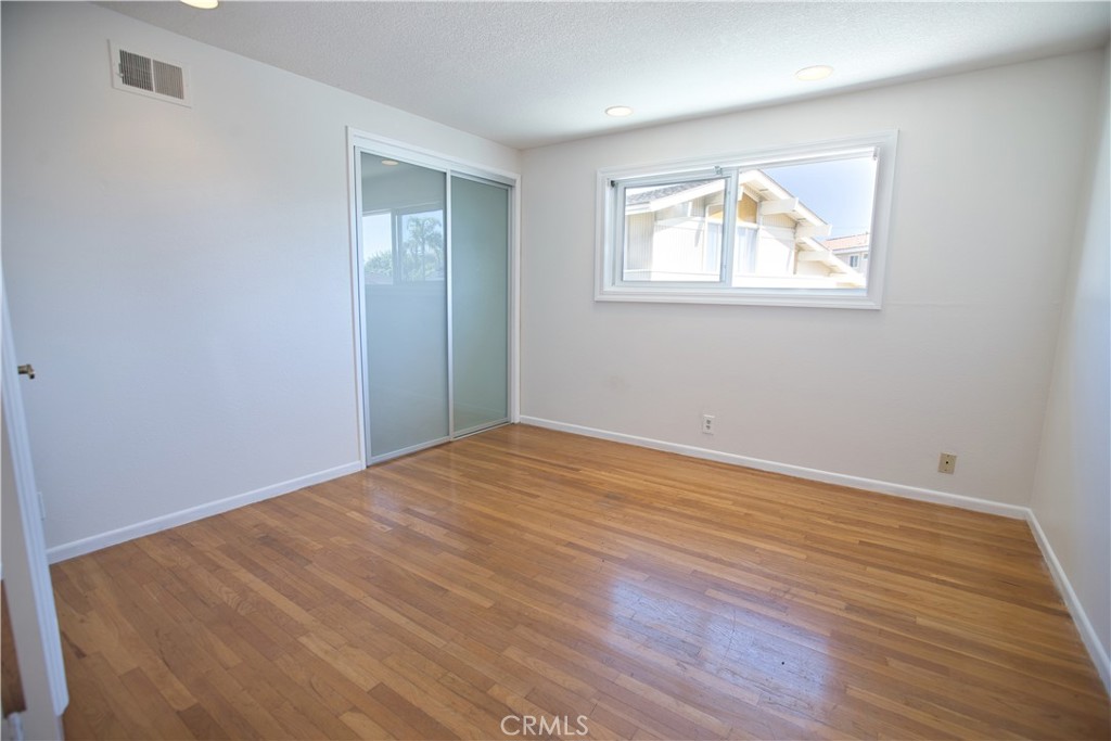 Huntington Crest (Newer) (HCRN) - Residential