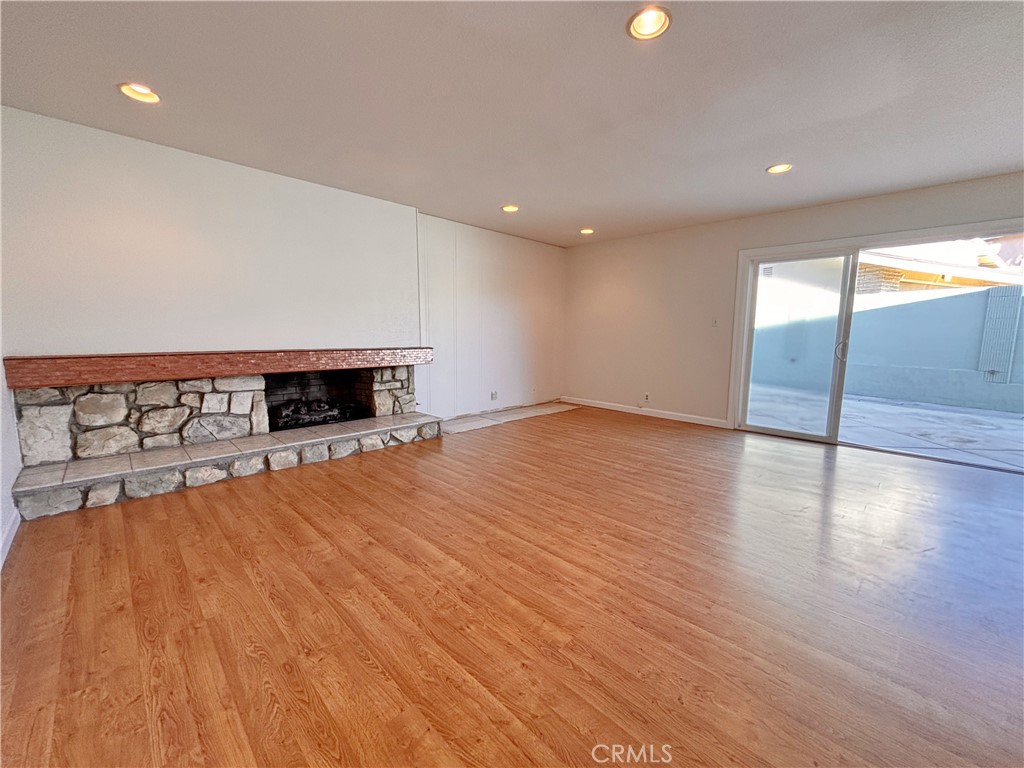 Huntington Crest (Newer) (HCRN) - Residential