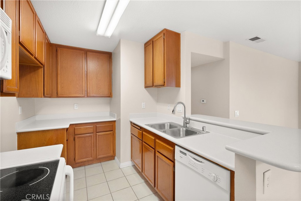 Capewoods (CAPW) - Residential Lease