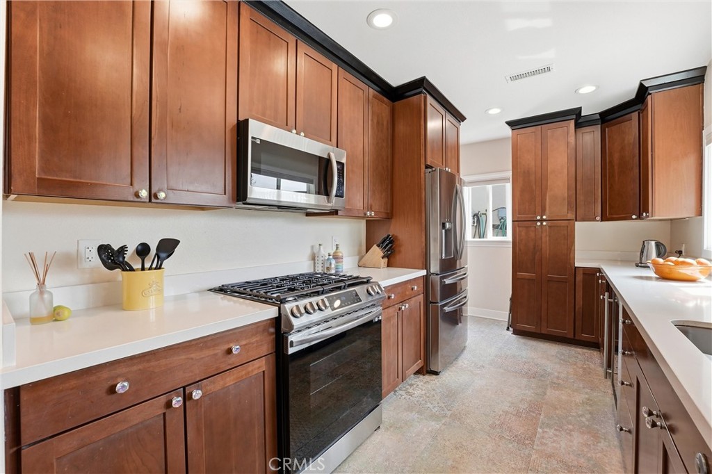 31292 Ysidora Street