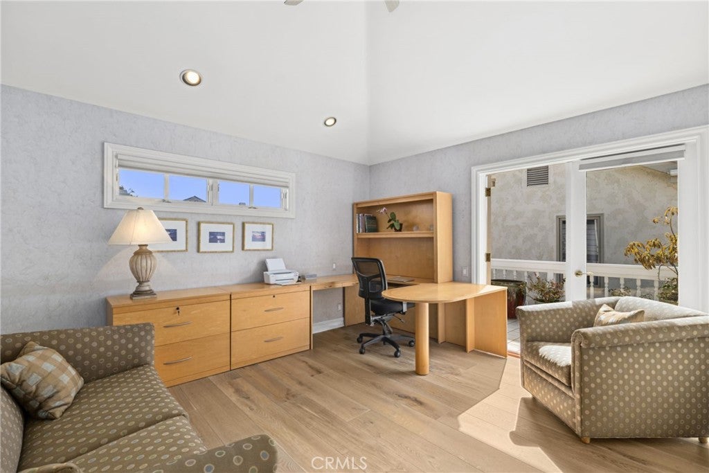 304 Marigold, Corona Del Mar CA 92625 - Photo 27