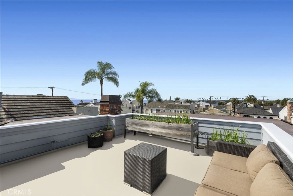 304 Marigold, Corona Del Mar CA 92625 - Photo 29