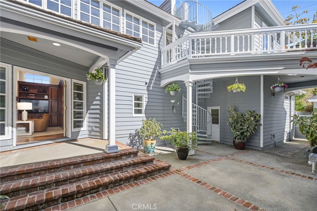 304 Marigold, Corona Del Mar CA 92625 - Photo 12