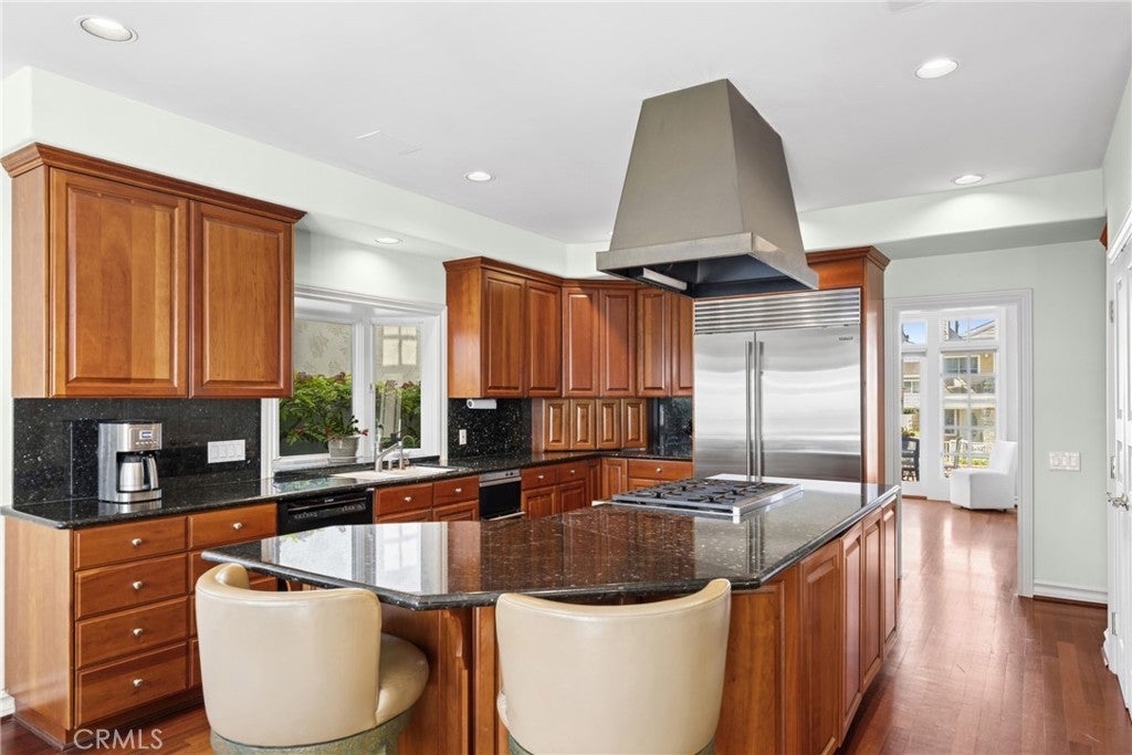 304 Marigold, Corona Del Mar CA 92625 - Photo 6