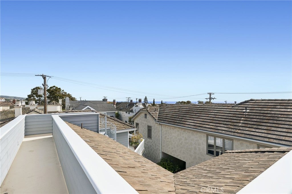304 Marigold, Corona Del Mar CA 92625 - Photo 33