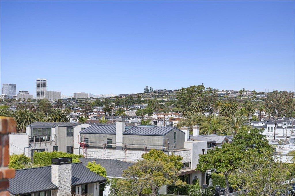 304 Marigold, Corona Del Mar CA 92625 - Photo 32