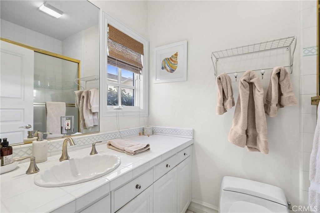304 Marigold, Corona Del Mar CA 92625 - Photo 15