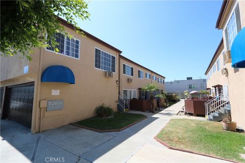2341 Walnut Signal Hill CA 90755