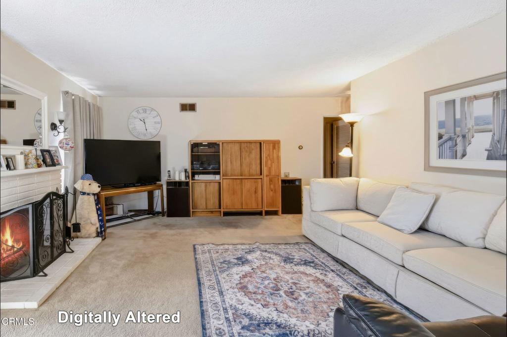 1172 Eston Street W