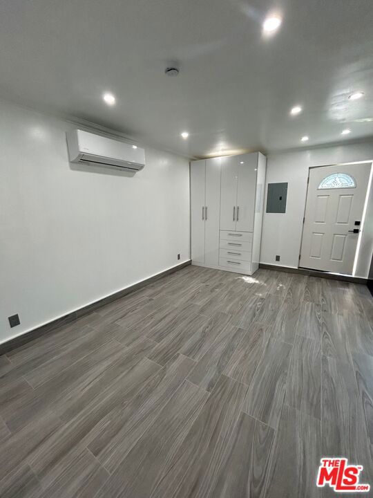 na - Residential