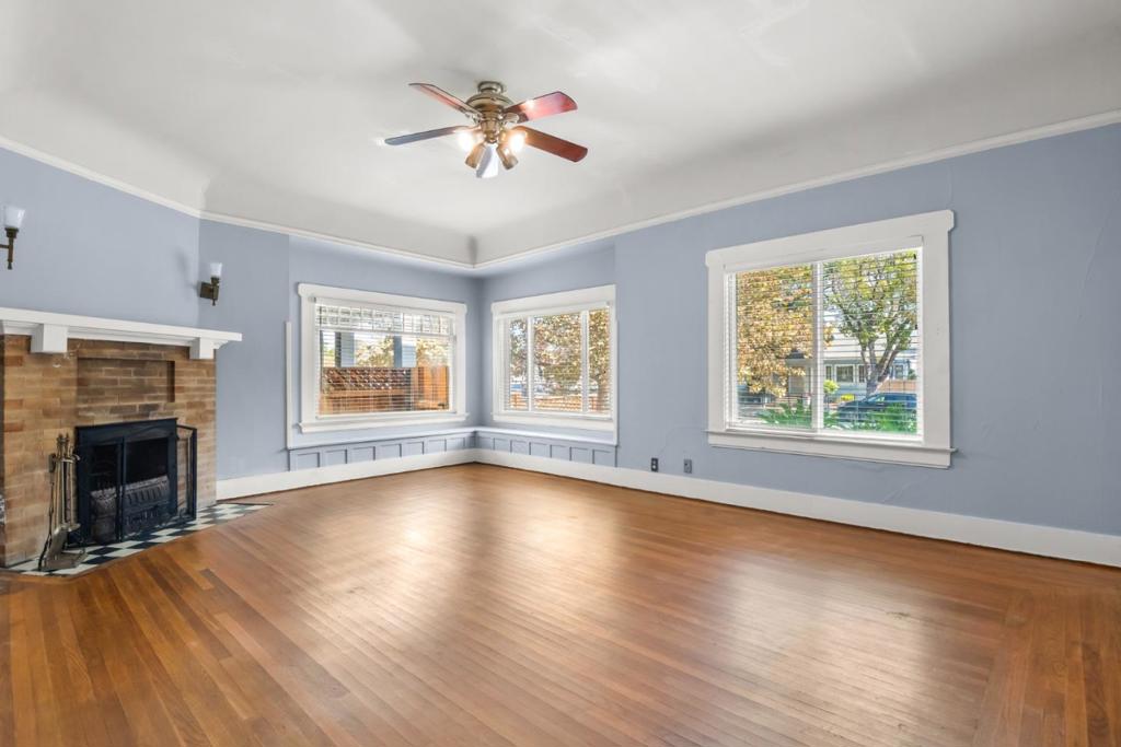285 N 5th Street