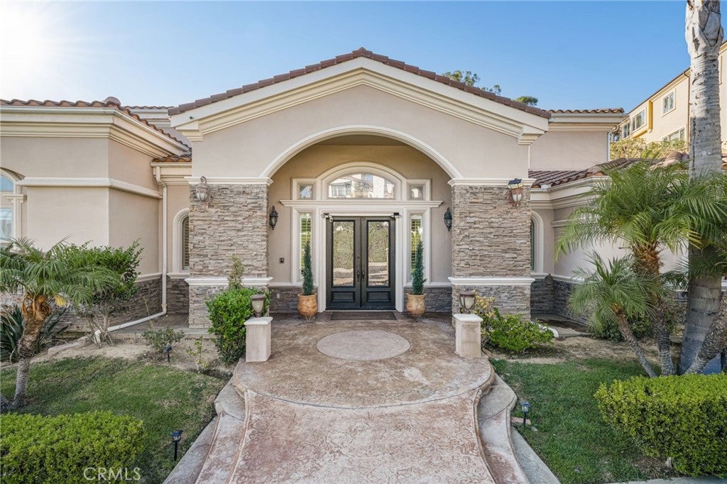 Properties 4 15841 Aurora Crest