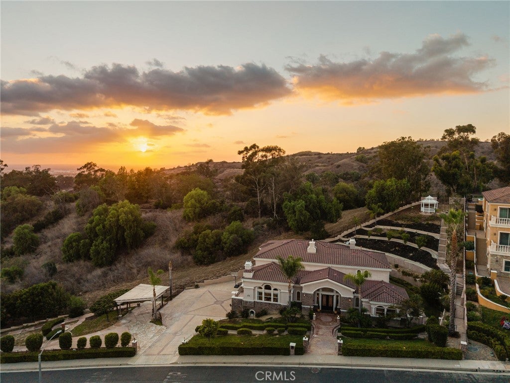 Properties 3 15841 Aurora Crest