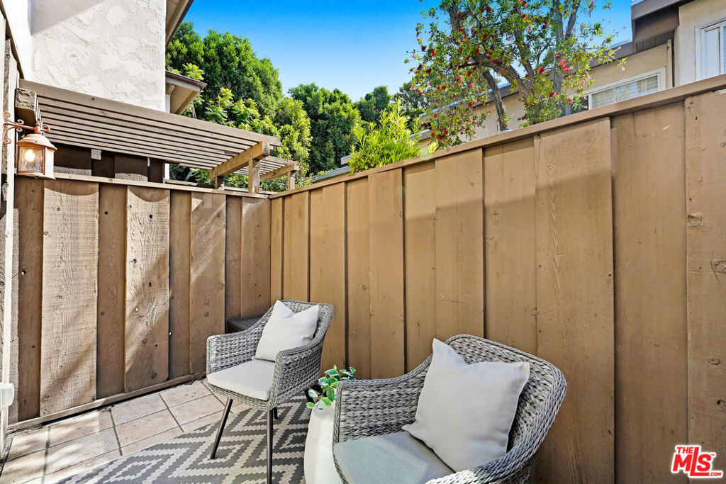 Del Rey Woods - Residential