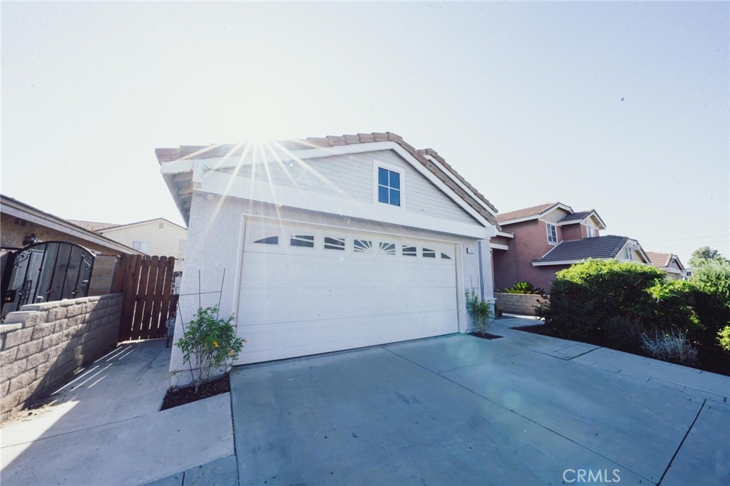 737 Juniper Street