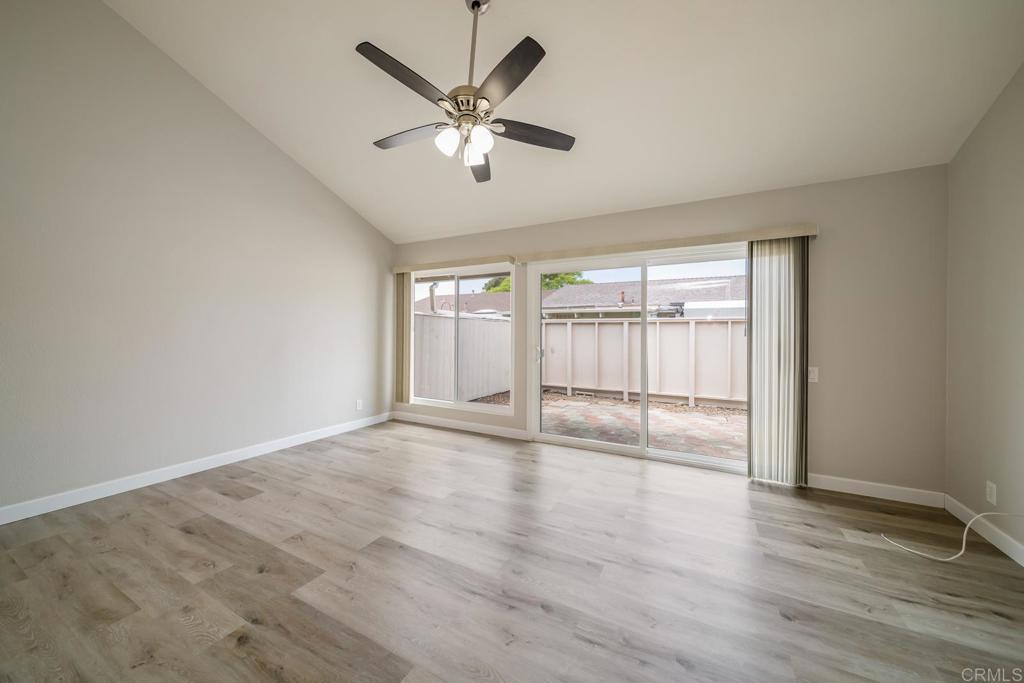 3685 Vista Campana N 27