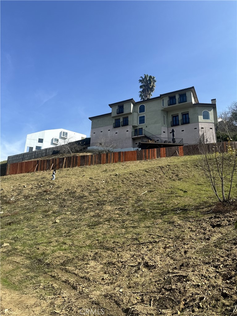 3820 Barryknoll Dr