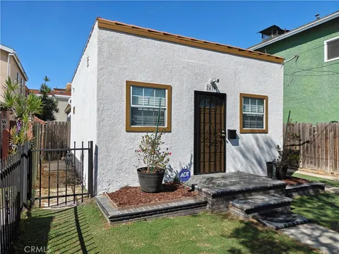 MLS: RS26078396