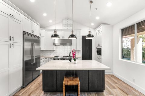 2896 Medina Court Palm Springs CA 92264