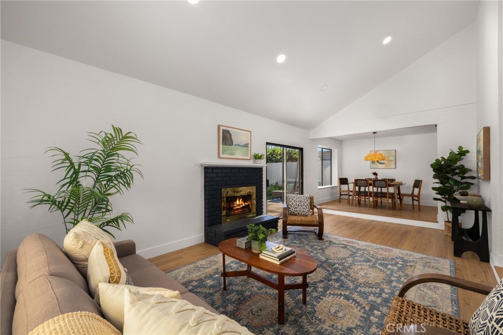 987 Modjeska, Costa Mesa CA 92627 - Photo 8