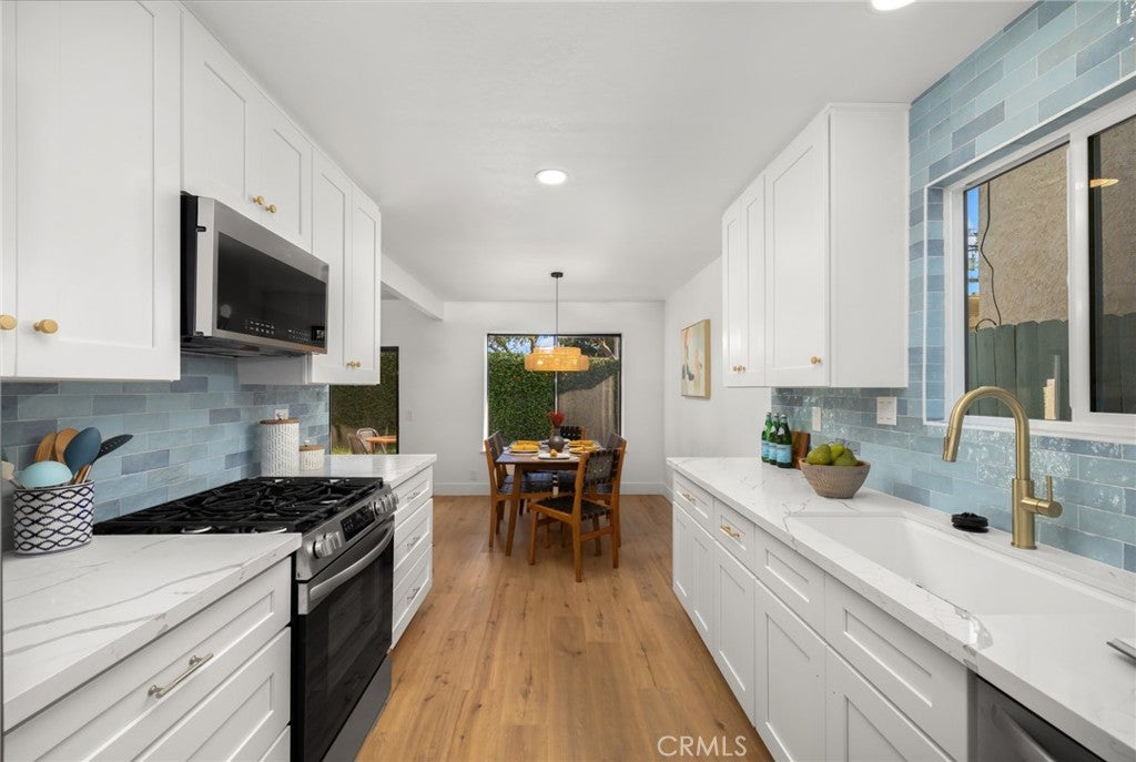 987 Modjeska, Costa Mesa CA 92627 - Photo 16