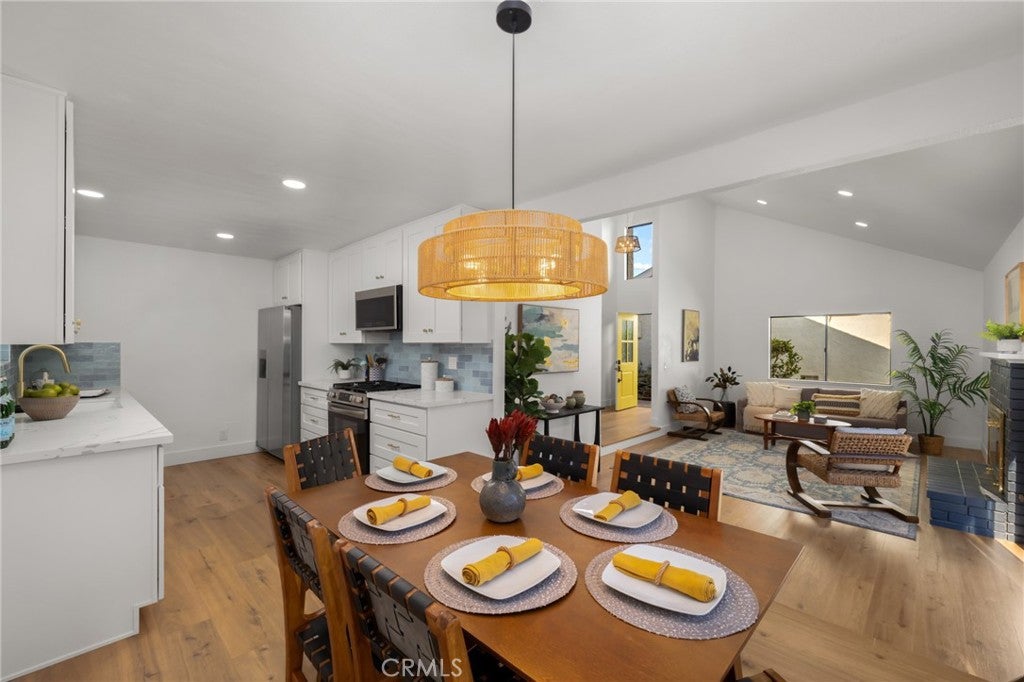 987 Modjeska, Costa Mesa CA 92627 - Photo 12