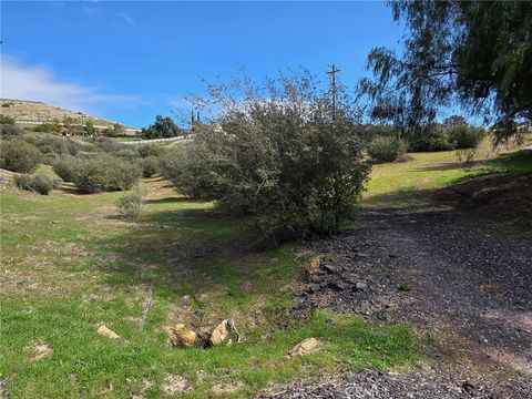 Photo of 0 Davenport/Woolsey Way Way, Agua Dulce, CA 91390 (MLS # SR25235569)
