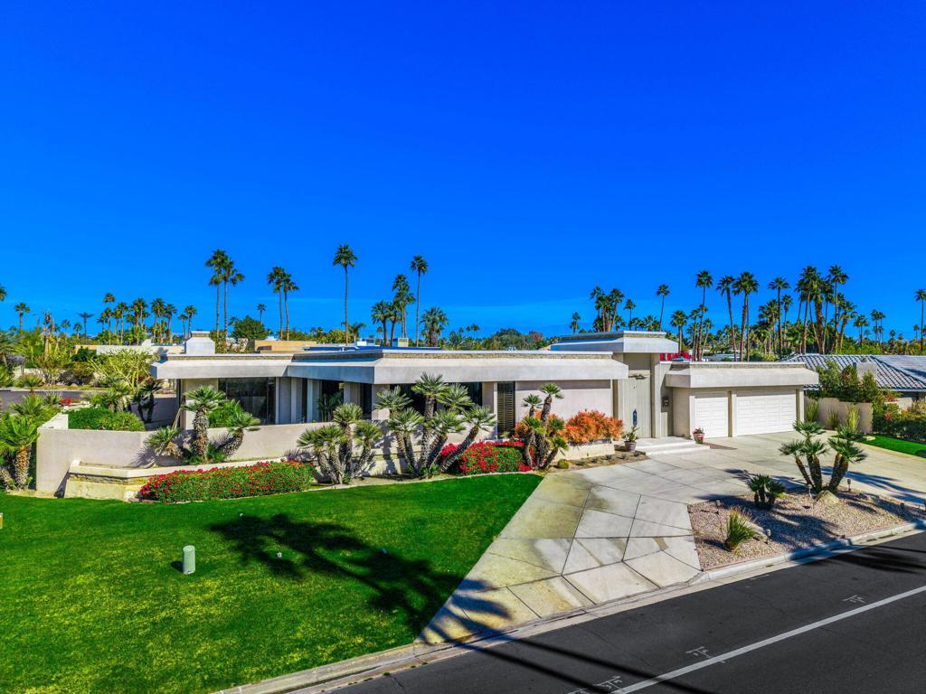 70860 Tamarisk Lane