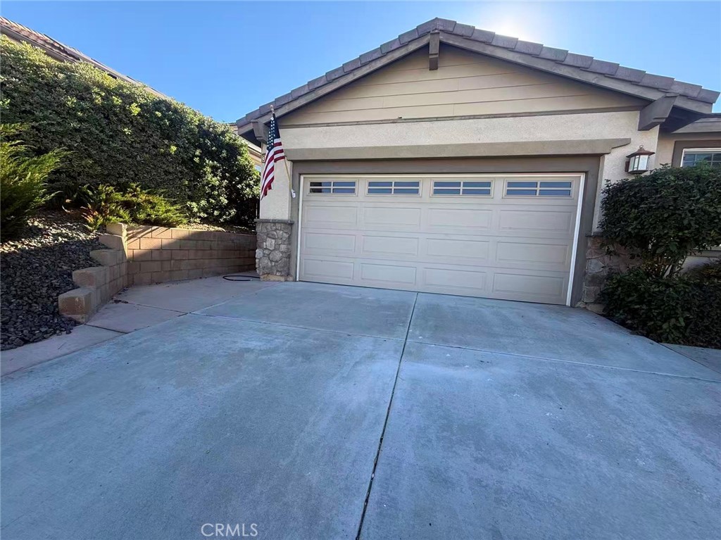 36228 Bur Oaks Avenue