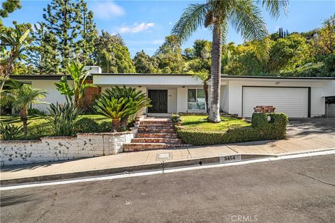3454 Green Vista Drive Encino CA 91436