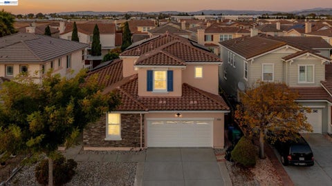 Photo of 2851 Dune Cir CIR, Hayward, CA 94545 (MLS # 41151633)