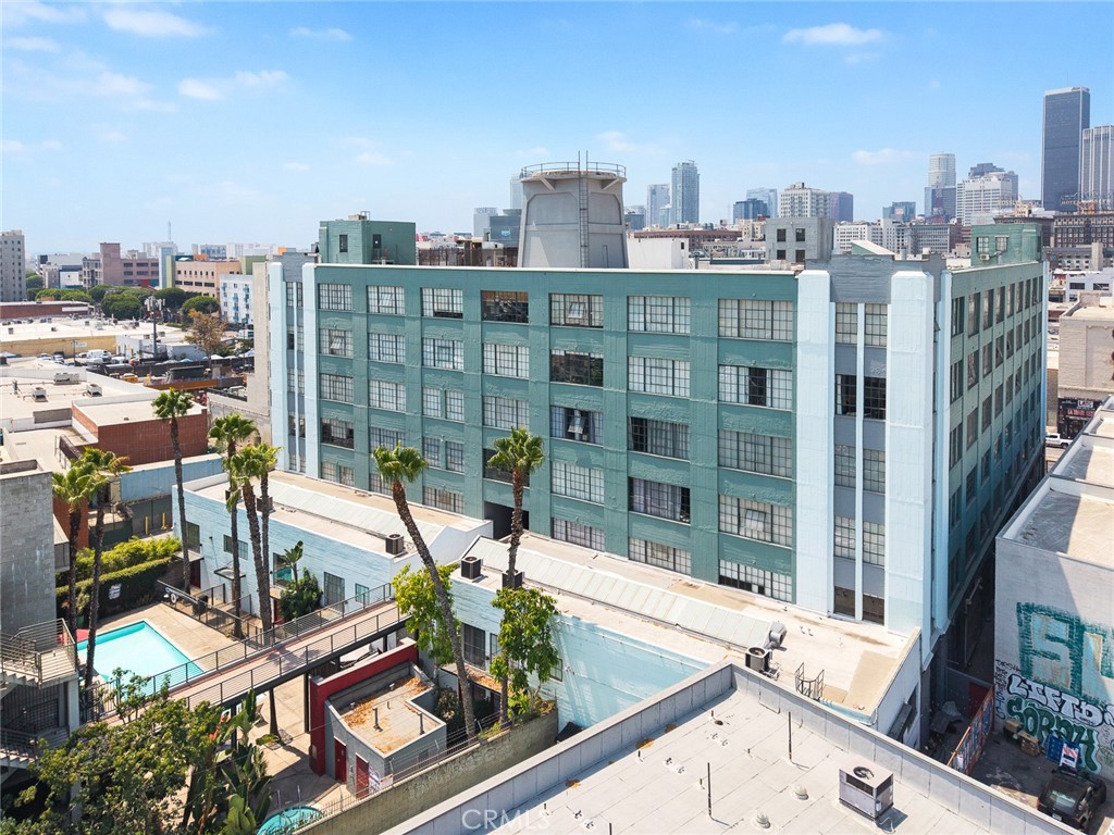 420 S SAN PEDRO Street 427