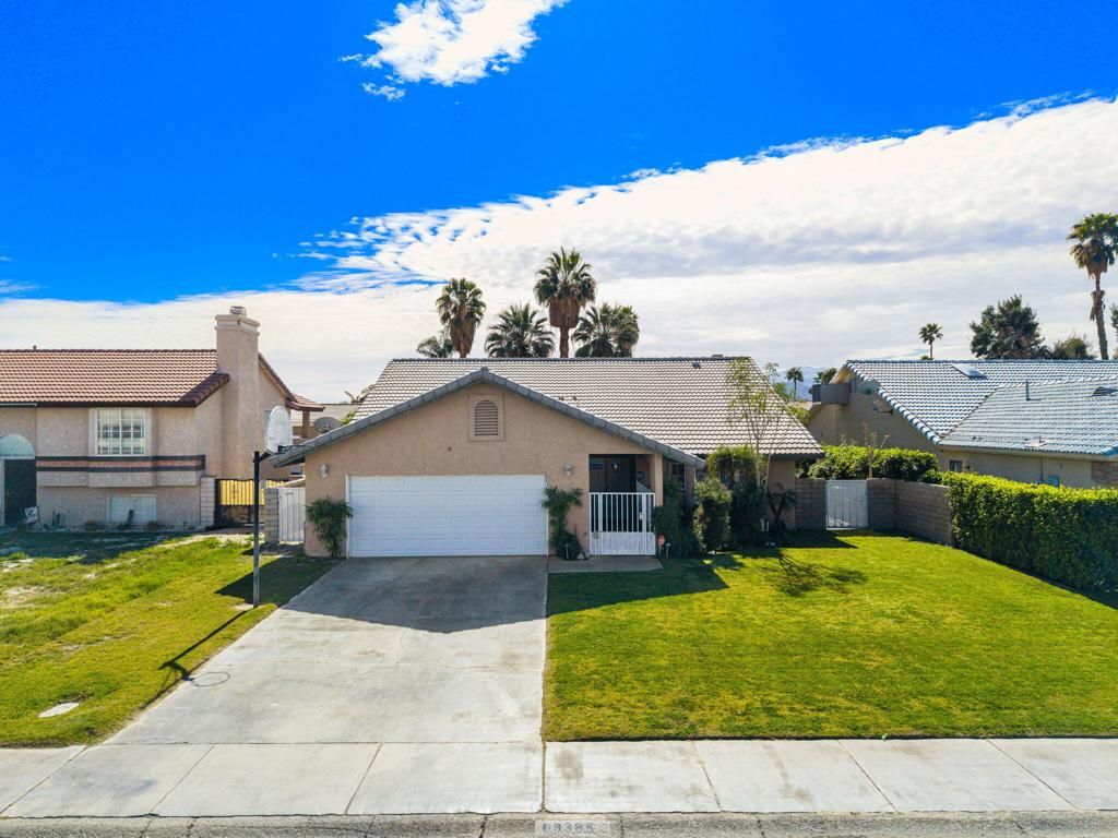 Photo of 68385 Risueno Road, Cathedral City, CA 92234 (MLS # 219143601DA)