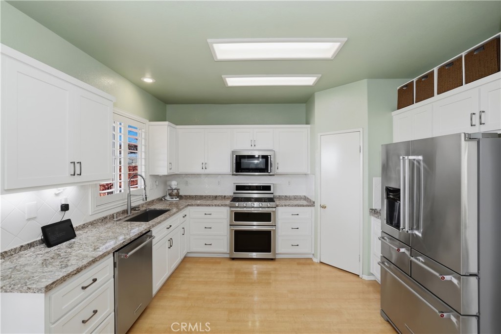 16123 Setting Sun Circle