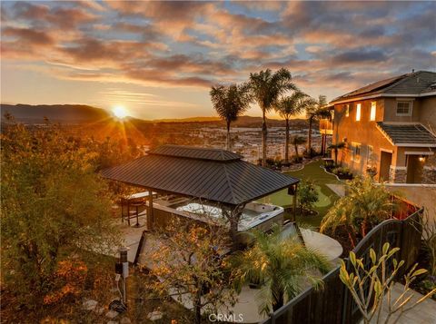 16123 Setting Sun Circle Riverside CA 92503