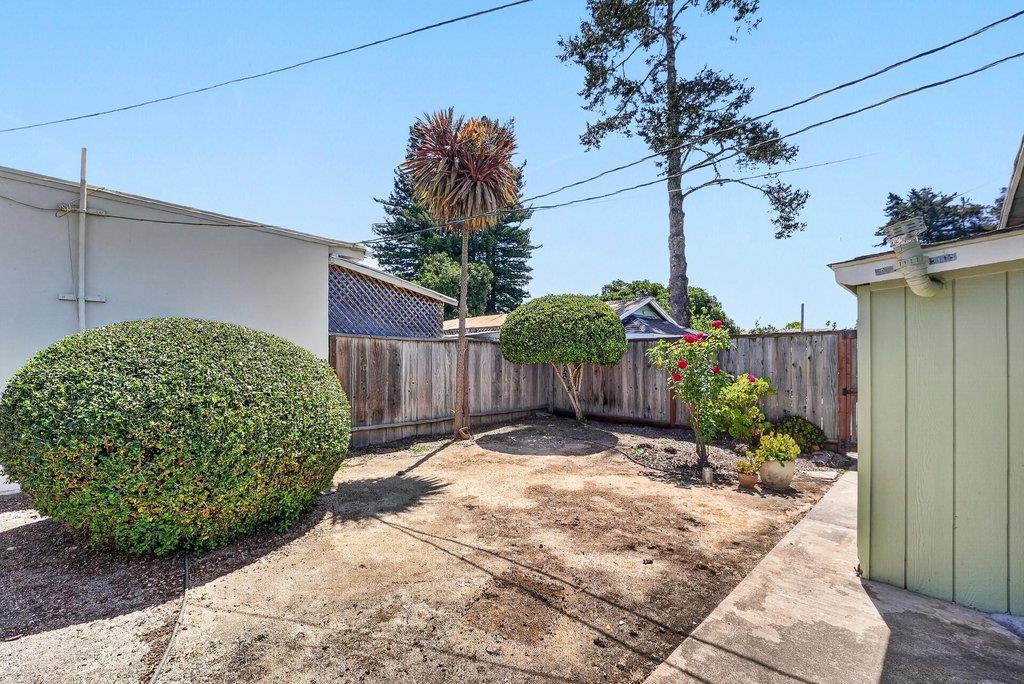 2732 Freedom Boulevard