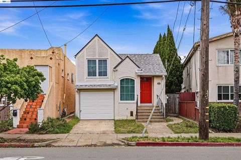 Photo of 955 Jackson St St, Albany, CA 94706 (MLS # 41132465)