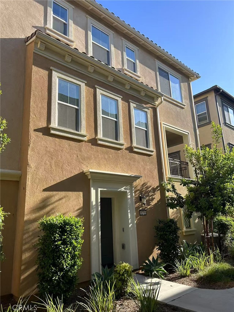This 3 bedrooms 2.5 bathrooms 3 stories 2022 Lennar Morning Sun Model 2 New Home is located at the Chino Preserve Community! It is an ending unit. The first floor is a big 2 car garage. The second floor features kitchen, living room, dining room, a bathroom, a balcony, with upgraded wood flooring. The third floor features 3 bedrooms, 2 bathrooms, and the laundary. The community has pool, spa, fitness club and tennis courts. It is close to schools, shopping, restaurants, Chino Hills State Park. Cal Aero Preserve Academy (K-8th) is just 0.1 mile away. The property can be furnished with the current furnitures, the lease price will be higher with the furnitures.