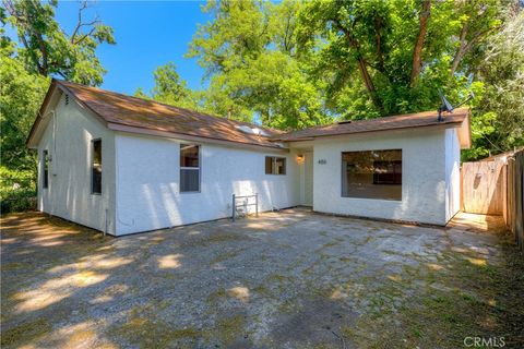 Photo of 486 E 5TH Avenue, Chico, CA 95926 (MLS # SN26107733)