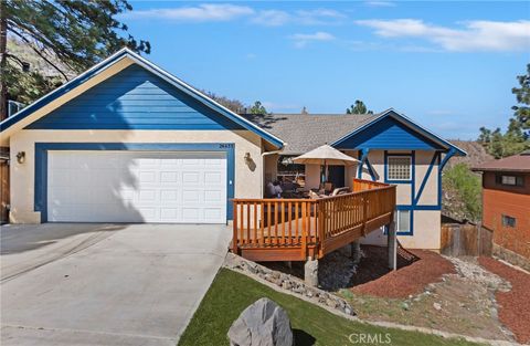Photo of 26633 Timberline Drive, Wrightwood, CA 92397 (MLS # CV26064576)