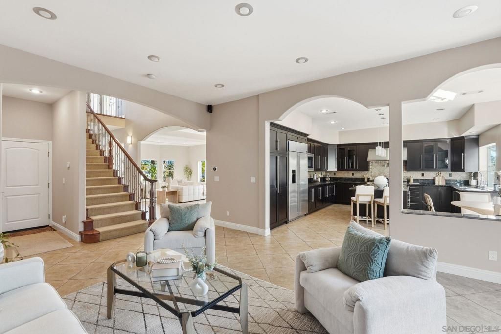 Photo of 11479 Duenda Rd Rd, San Diego, CA 92127 (MLS # 260001275SD)