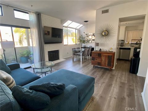 17722 Sergio Cir 203 Huntington Beach CA 92647
