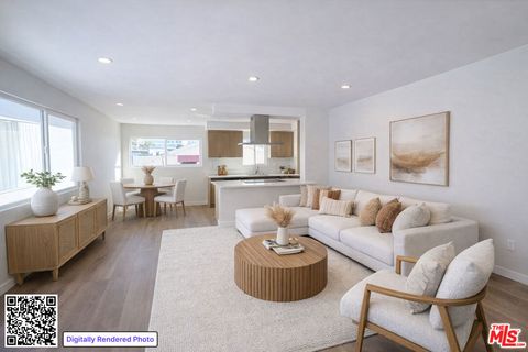 Photo of 1302 Amethyst St #D, Redondo Beach, CA 90277 (MLS # 26664555)