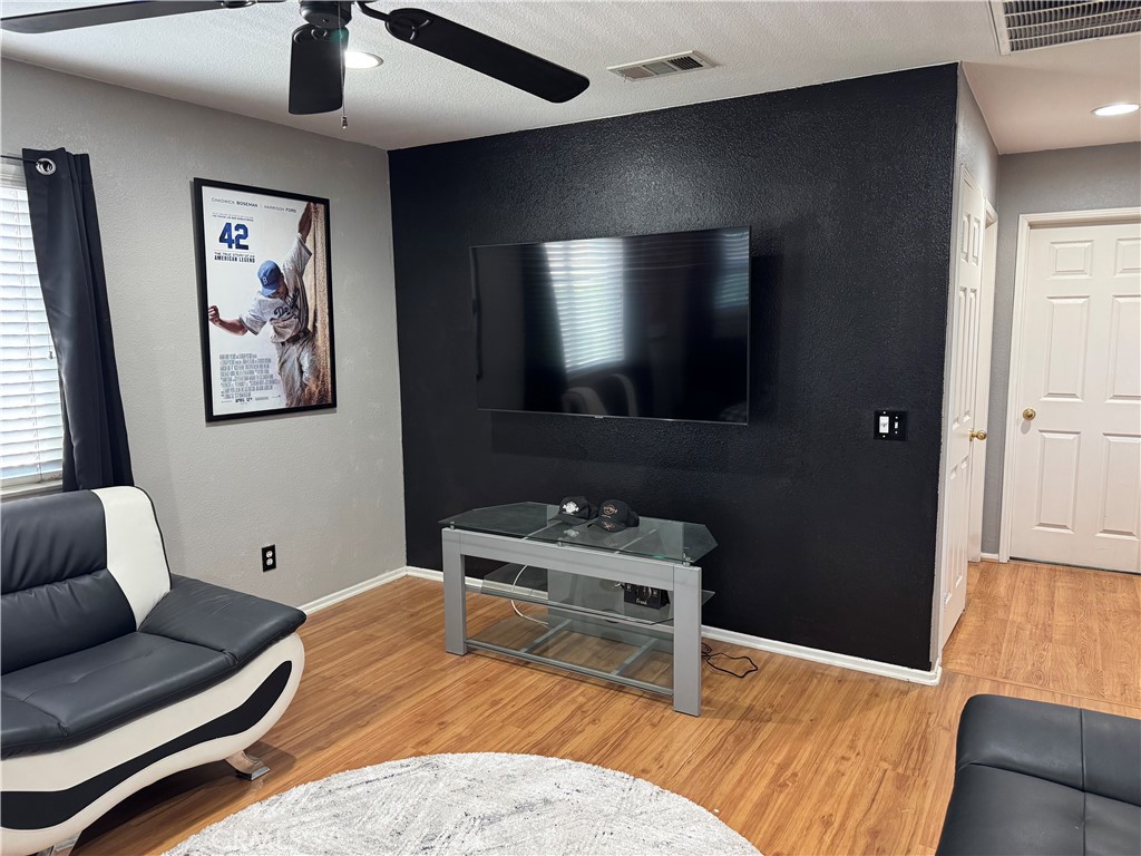 5853 Jefferson Court