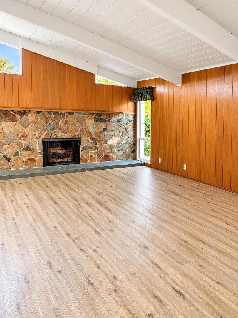 1207 Robbia Drive