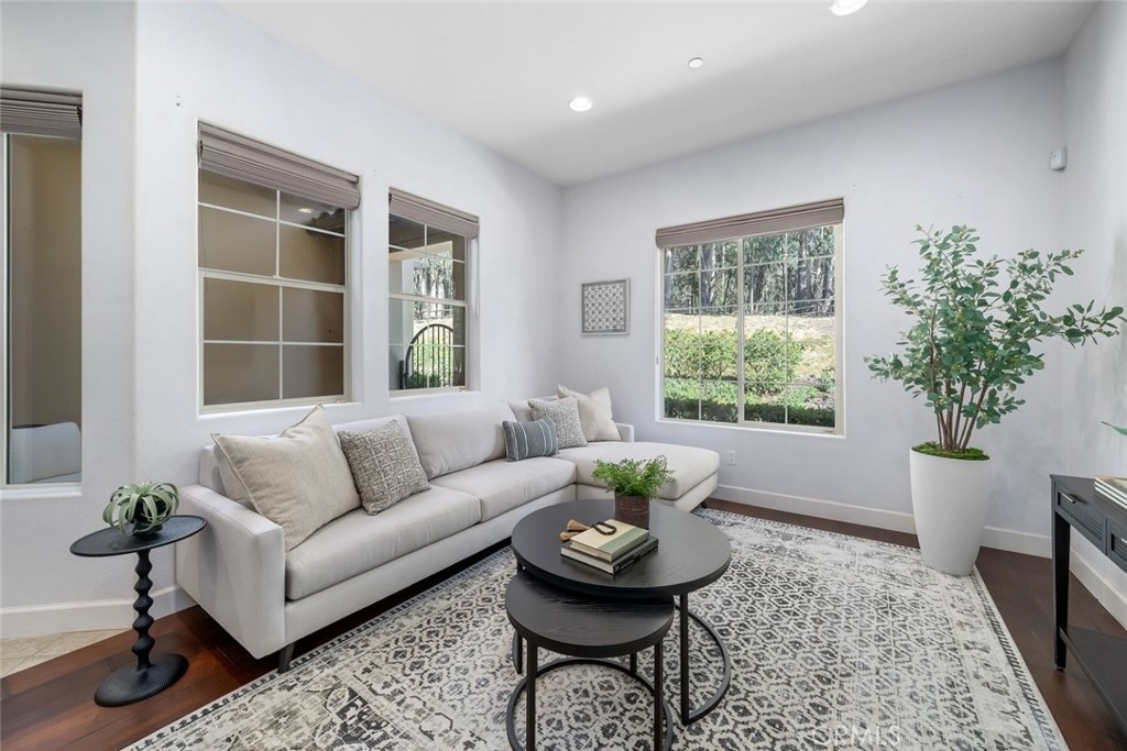 1155 Spring Azure Way