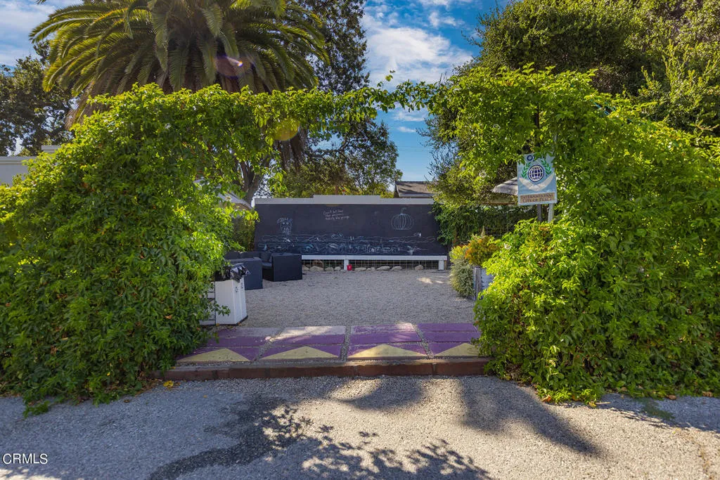 Ojai, California 93023, United States, ,Commercial,Active,129256