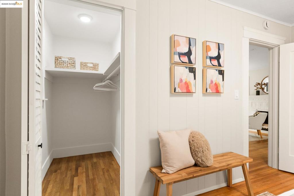 DIMOND DISTRICT - Residential