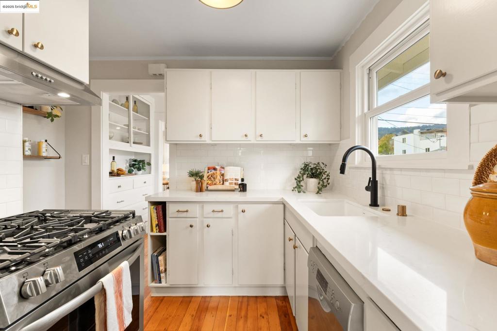 DIMOND DISTRICT - Residential
