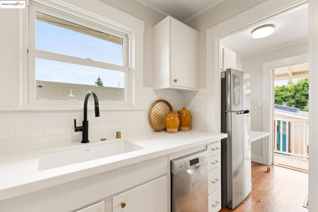 DIMOND DISTRICT - Residential